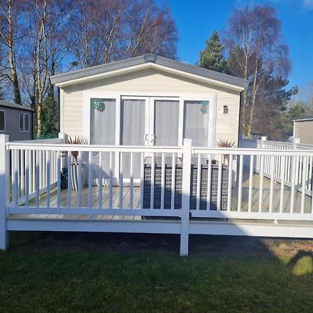 Golf And Leisure Retreat 호텔 그레이트야머스 외부 사진