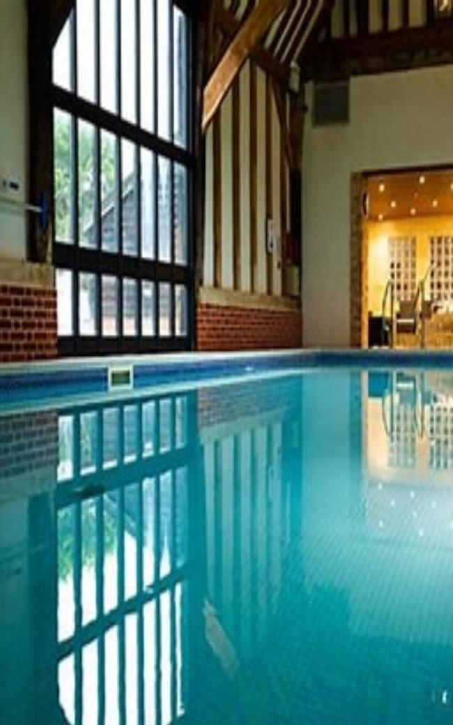 Golf And Leisure Retreat 호텔 그레이트야머스 외부 사진